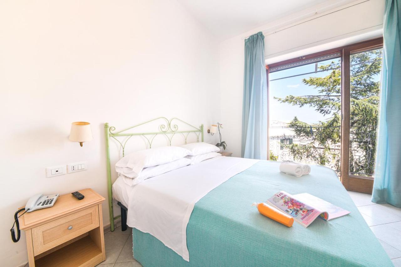 Hotel Europa Іскія Екстер'єр фото